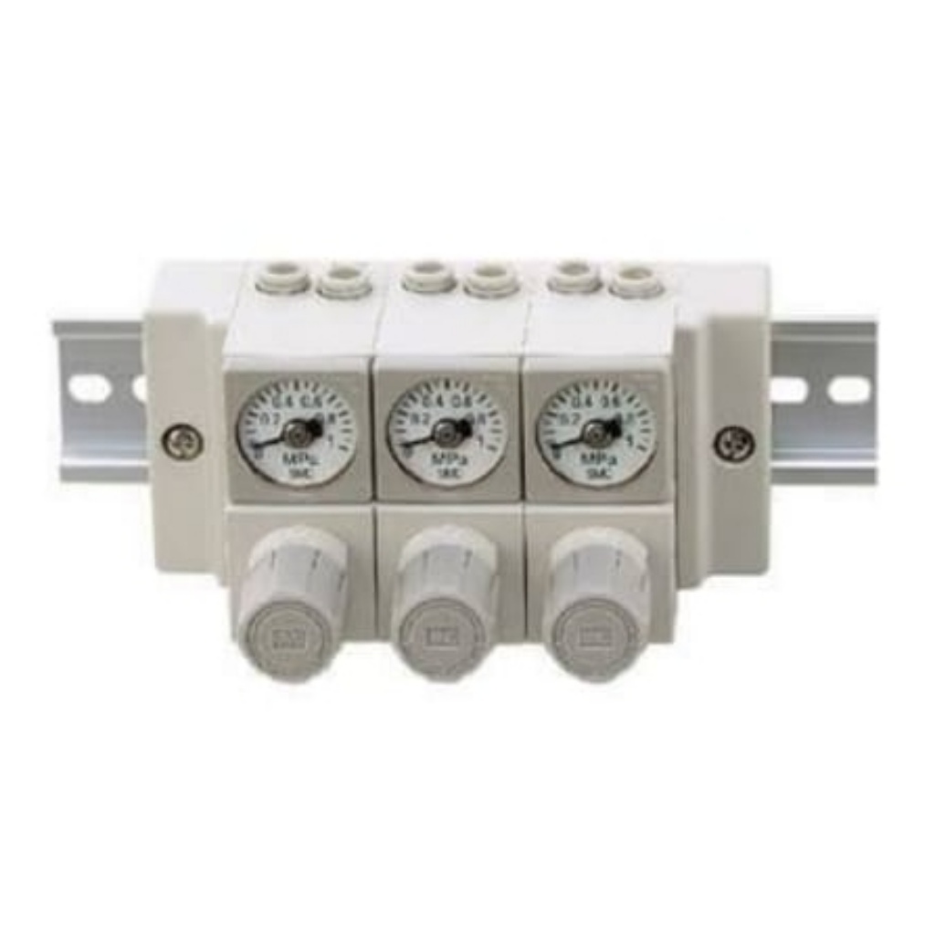 Picture of 6 mm Tubing Pneumatic Regulator - 0.5bar to 0.5bar, 7bar max. input, SMC, ARM11BB2-408-AZ