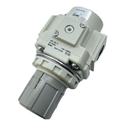 Picture of G 1/2 Pneumatic Regulator - 0.05MPa to 0.85MPa, 1/2, 1MPa max. input, SMC, AR40-F04H-B